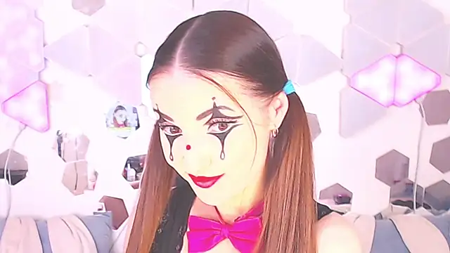 XXX chat uživo modela LexiKiss