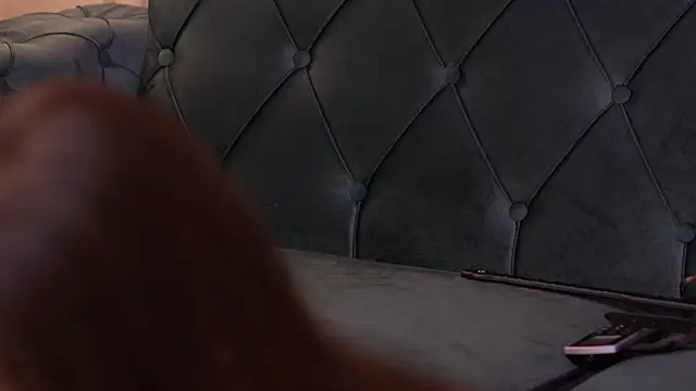 ScarletSnows Chat XXX live
