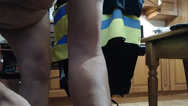 Chatroom XXX en direct de Area_76