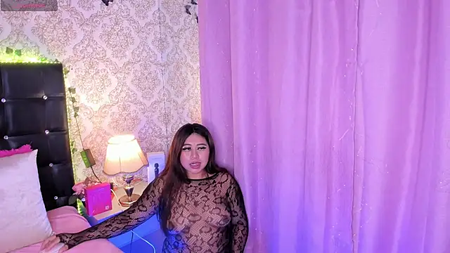 Luna_Swift Live XXX-chat
