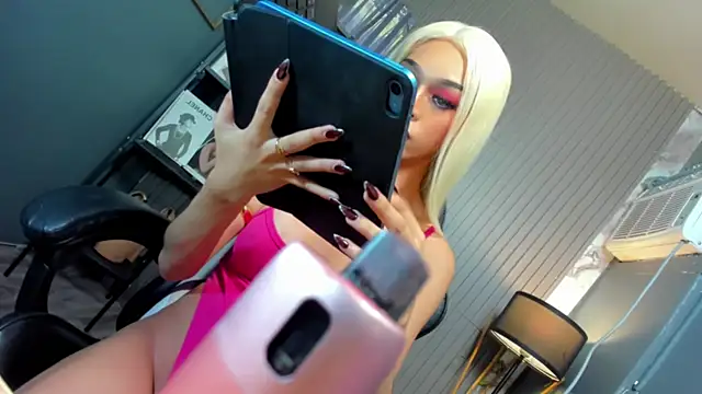 Tarah_Morphy's Live XXX Chat
