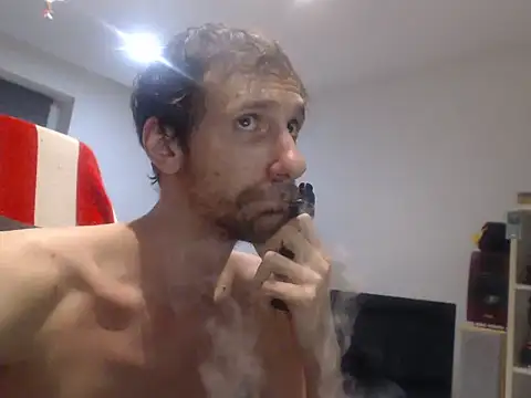 Živý XXX chat iLoveElusiveCats