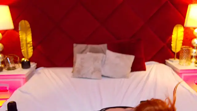 MinnieDrew Live XXX Chat