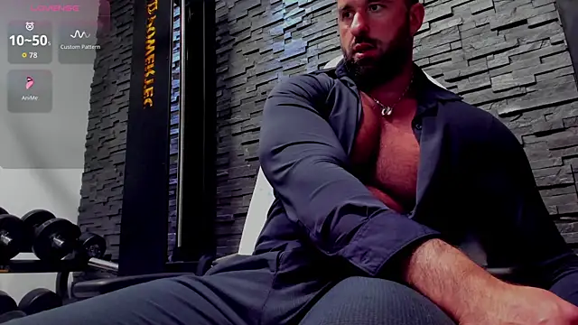 Czat XXX na żywo – David_Big_Daddy