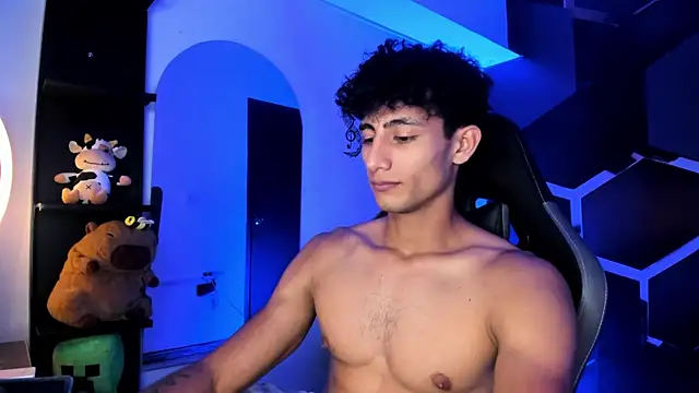 MaxiimoRomano_ Chat XXX live