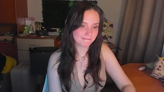 DoraCharmer's Live XXX Chat