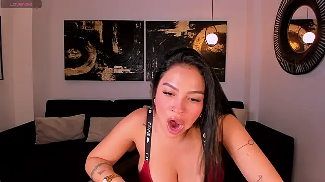 Chat +18 de MollyJones_ ao vivo