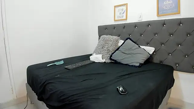 Lucy_Milner Live XXX-chat