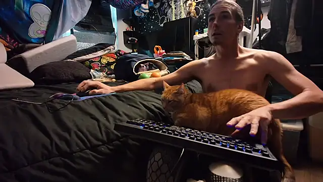 CyberStallion Live XXX Chat