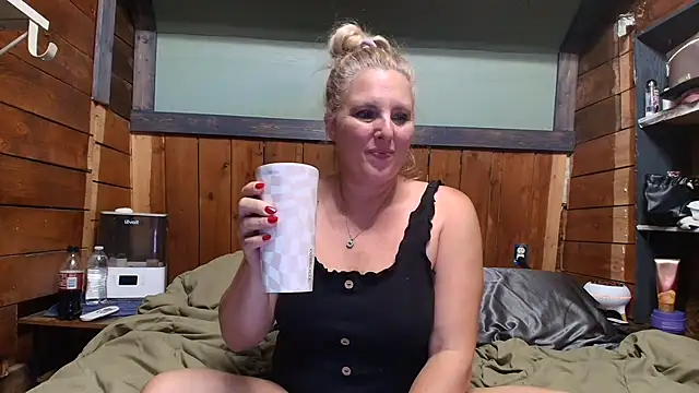 lisaxlovexxx's Live XXX Chat