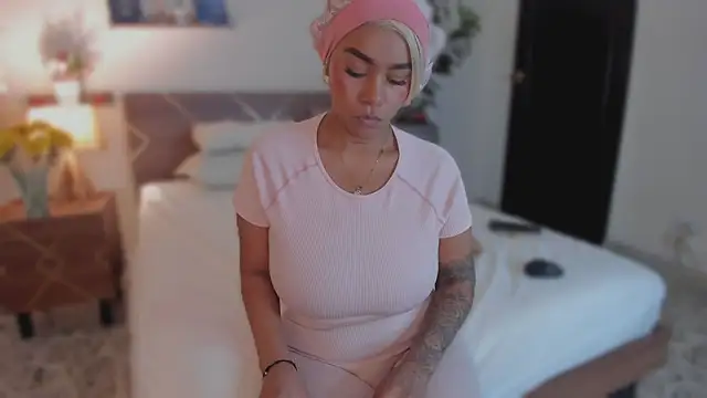 YariRose's Live XXX Chat