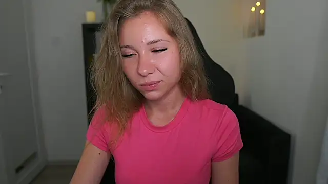 VivienVance's Live XXX Chat