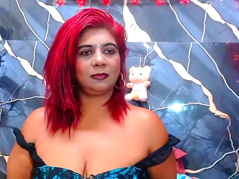 indianerotica69 现场XXX聊天