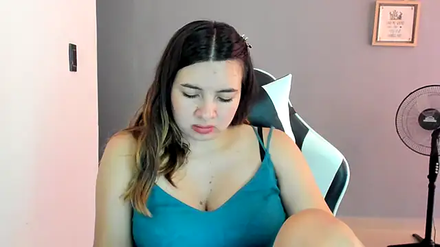 Chatroom XXX en direct de __Emma__11__Lecat_
