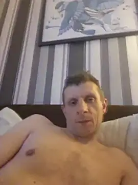 BigDmasked's Live XXX Chat