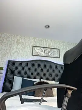 Lander_Cruz Chat XXX in diretta