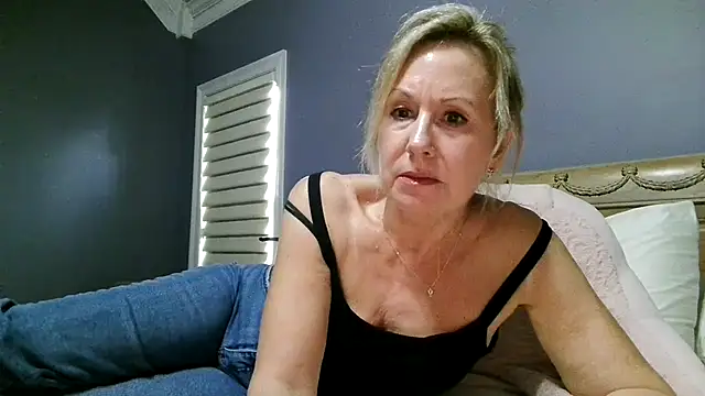 Lisaisluscious' Webcam Show