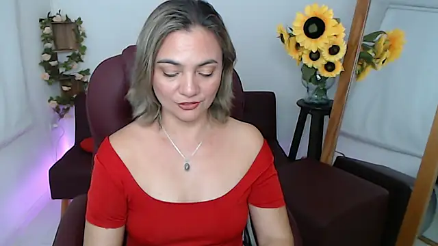 ana_milf's Live XXX Chat