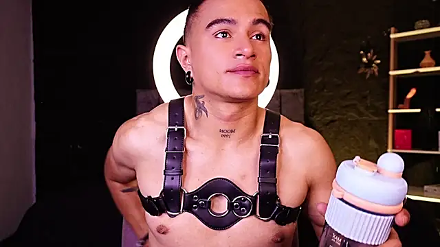 LiamDeep Live XXX-Chat