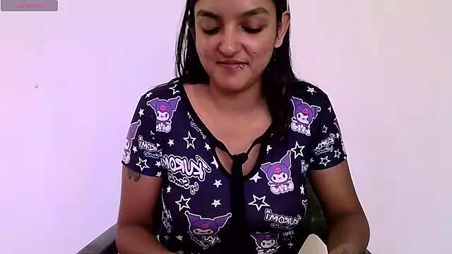 XXX chat uživo modela Ari_20_