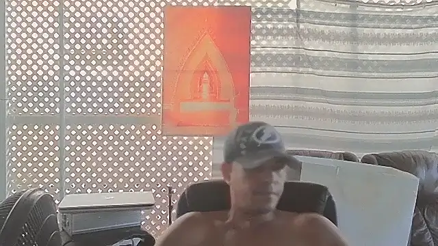 cubano1082 ওয়েবক্যাম শো
