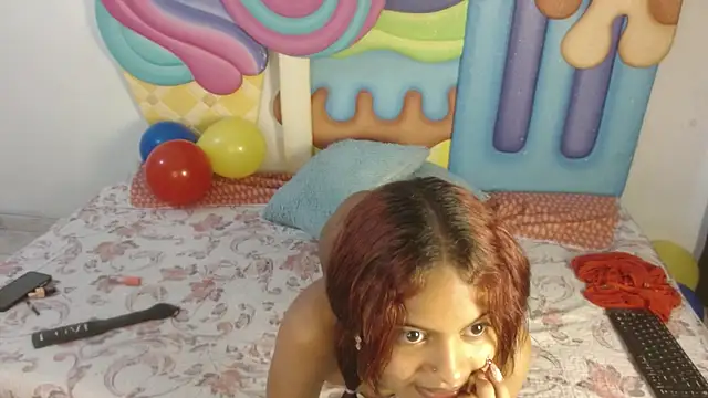 Nicky_Nicoole – Live XXX-chat