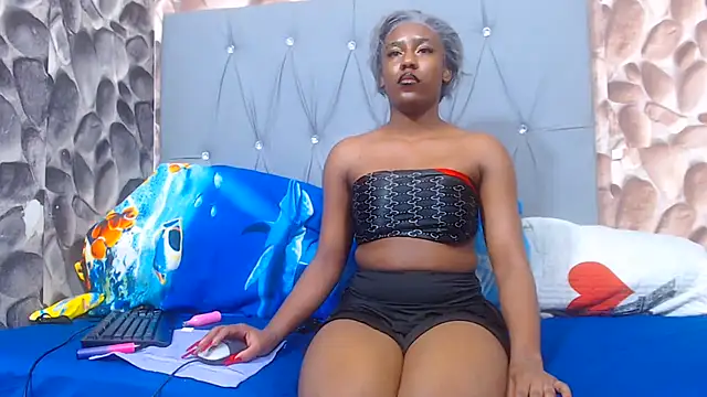BeautyInBlackX live XXX chat