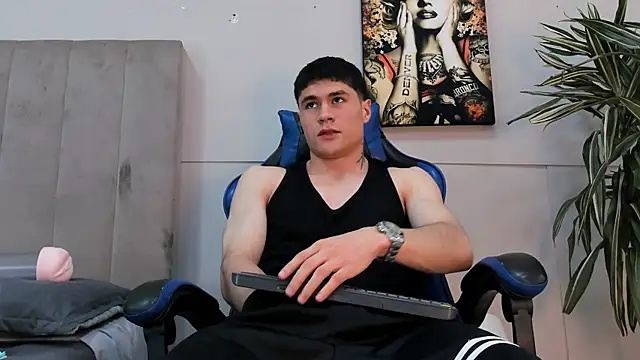 roan_birkin Chat XXX live