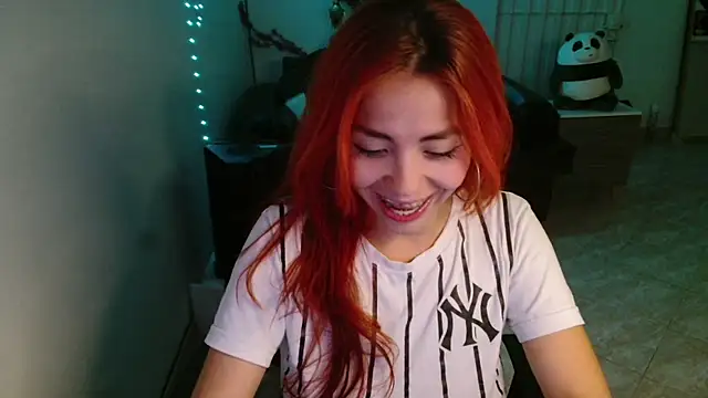 Chat XXX en directo de Aylinn_diaz