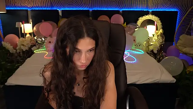 BabyFlowerr's Live XXX Chat