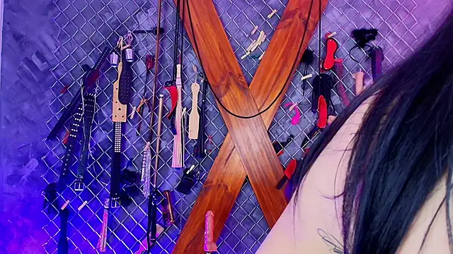 Mistress_lexi_bdsm webkamerás műsora