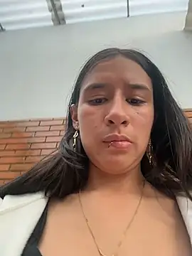 LilyRossi_ Chat XXX live