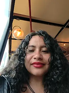 Yaya_watson Chat XXX in diretta