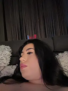 Andrestarr Adlı Modelin Canlı XXX Sohbeti