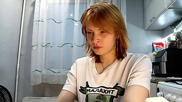 CacyBIoom Chat XXX in diretta