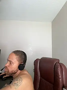 Fathero1time Chat XXX live