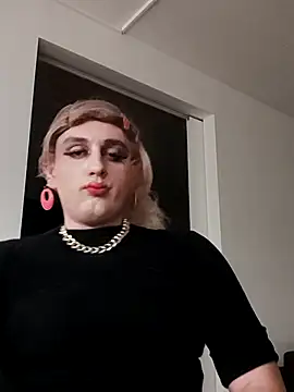 Nikolaxdress Webcam show
