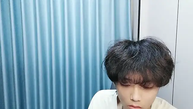 wssoo11 Live XXX Chat