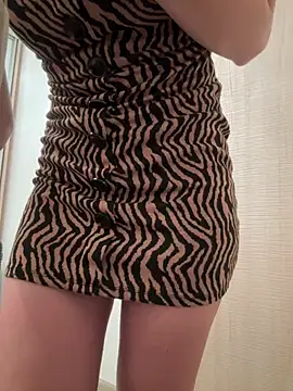 ElenaWhitmore's Live XXX Chat