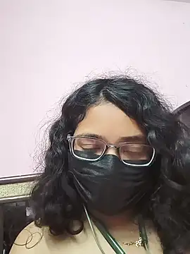 PallaviRathoreLive Adlı Modelin Canlı XXX Sohbeti