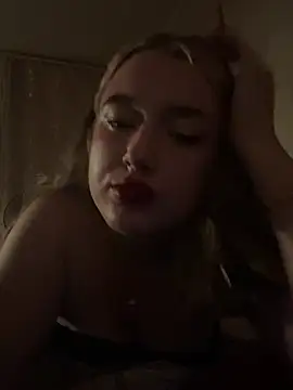 Chat +18 de lyalyalii ao vivo