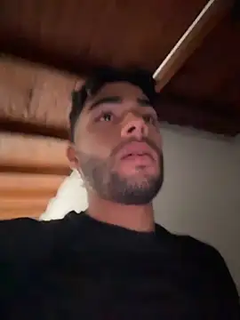 AlejandroGreco 即時 XXX 聊天