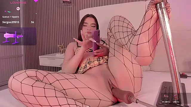 Онлайн чат XXX annie_clarkson