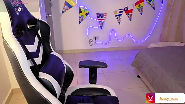 Chat XXX en directo de Victoryyy_
