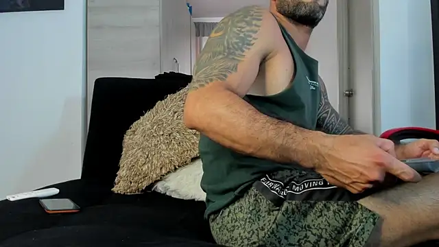 SamirHazard97 Show in webcam