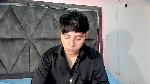 AbbySmiitth_ লাইভ XXX চ্যাট