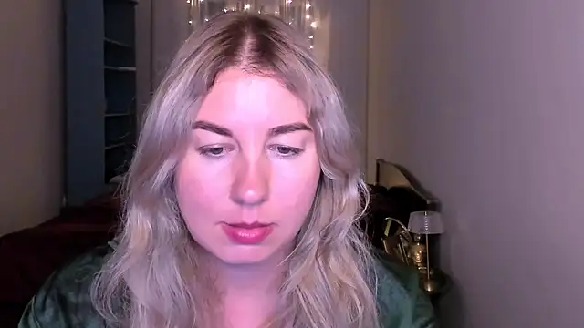Chat +18 de NancySanders ao vivo