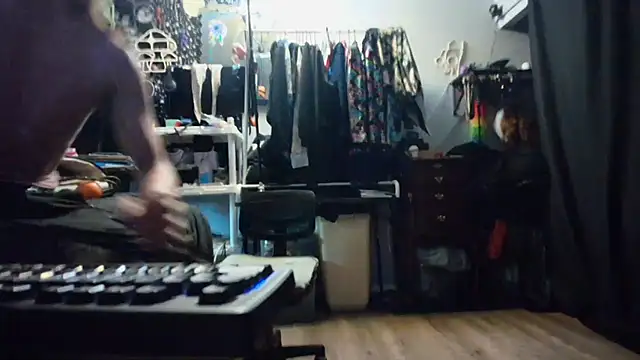 CyberStallionn Live XXX chat