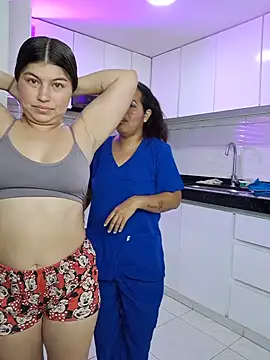 Chat XXX ao vivo de royalgirls_x
