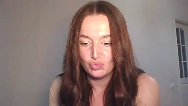 LilianaSwetx: απευθείας συνομιλία ΧΧΧ
